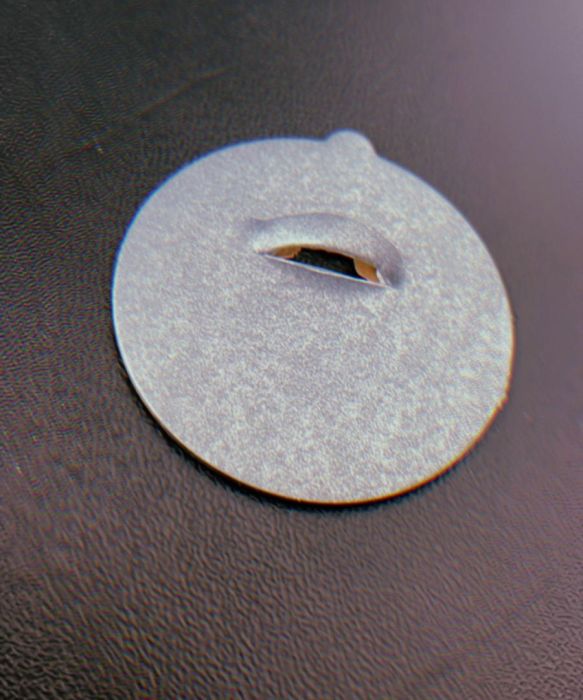 Colgador adh. metálico redondo 